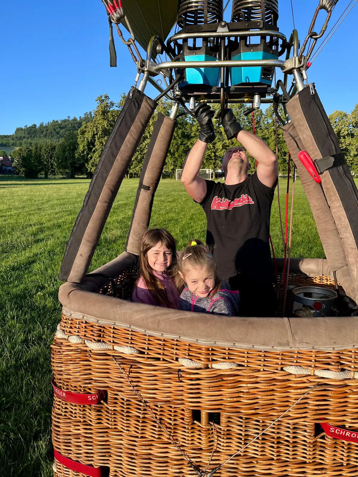 Widok z kosza balonu nad Ziemią Kłodzką
